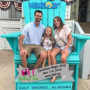 Meet your Posher, Lauren